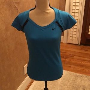 Nike capped sleeve top